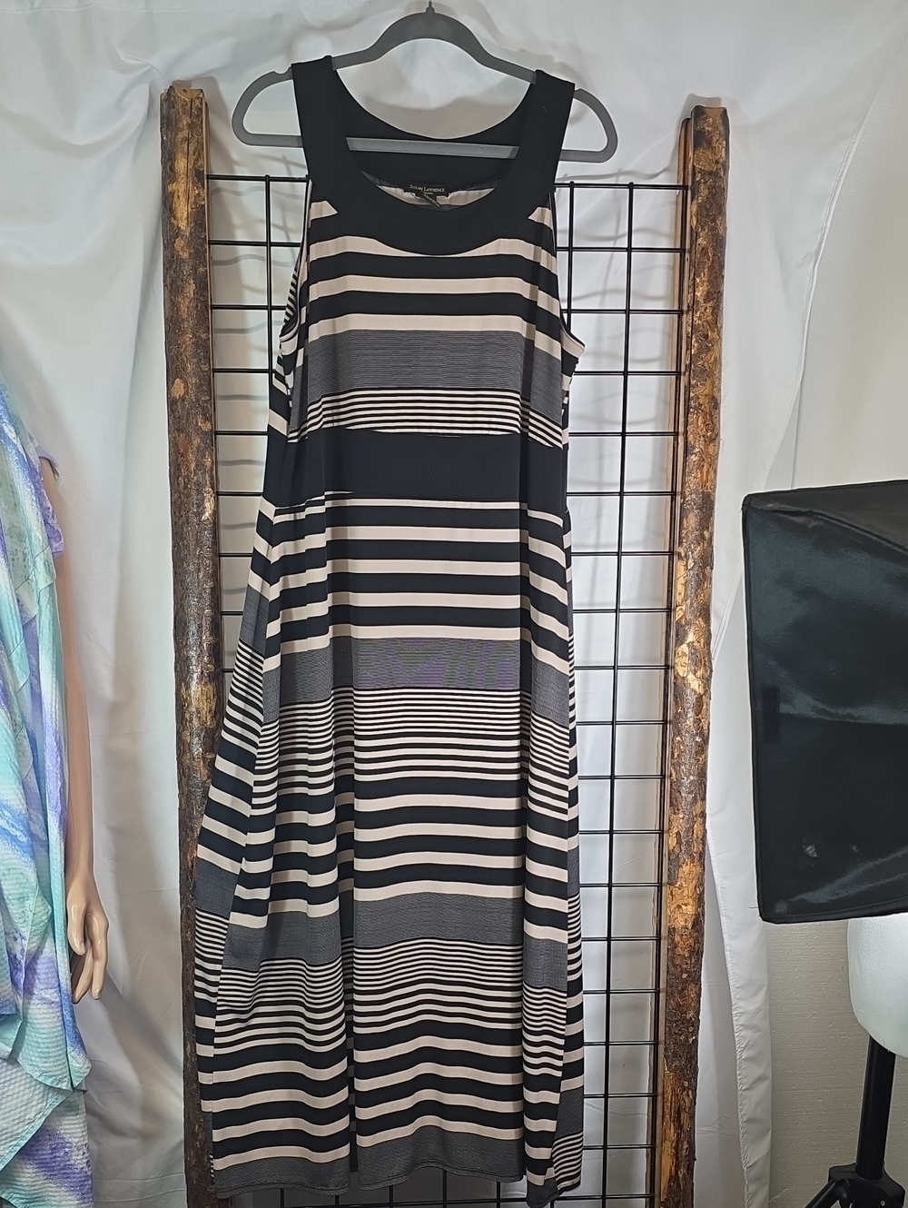 Susan Lawrence Black and Cream Striped Sleeveless Maxi Dress